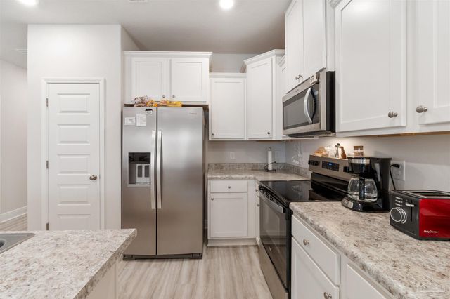 2947 Overcup St, Pensacola, FL 32514