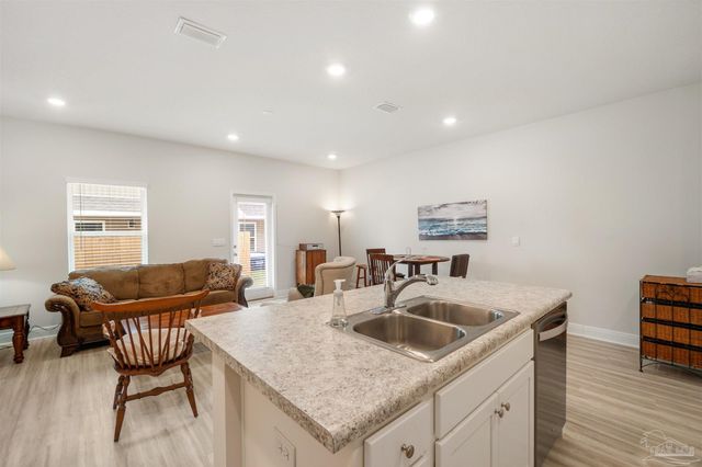 2947 Overcup St, Pensacola, FL 32514