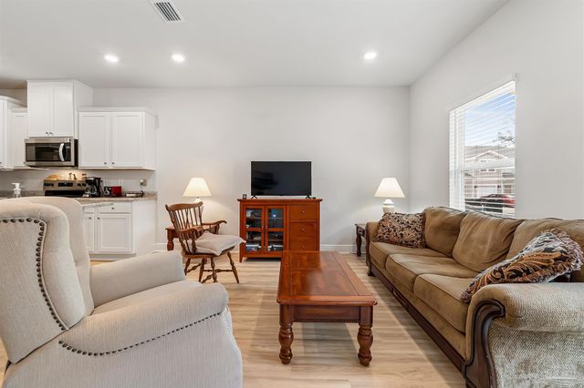 2947 Overcup St, Pensacola, FL 32514