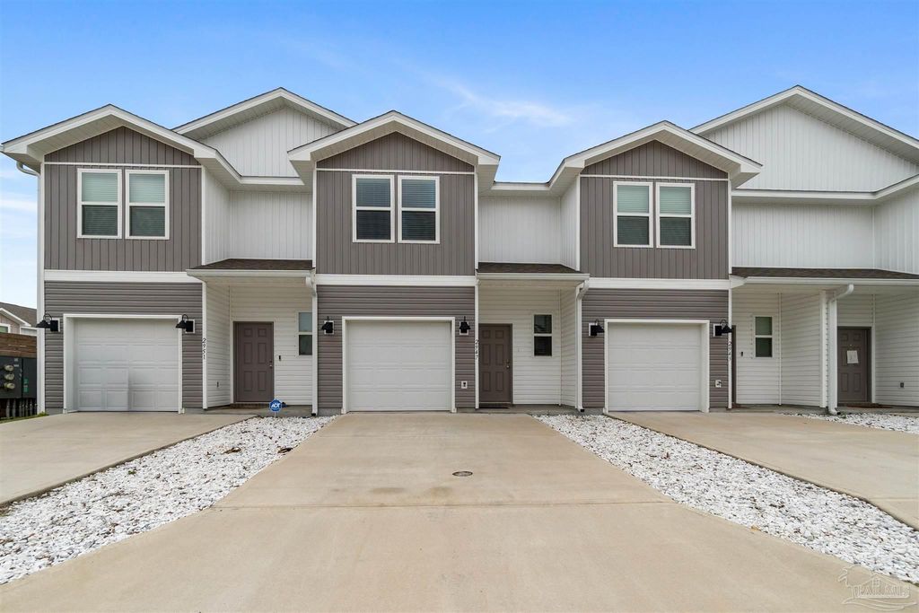 2947 Overcup St, Pensacola, FL 32514