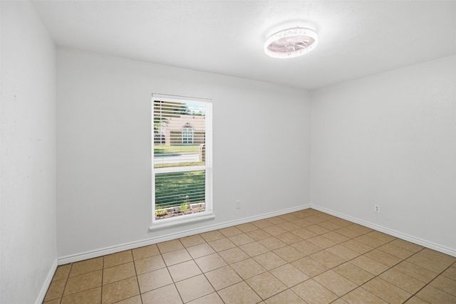 3709 Yaupon Drive, Grand Prairie, TX 75052