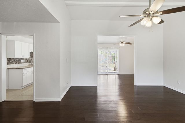 3709 Yaupon Drive, Grand Prairie, TX 75052
