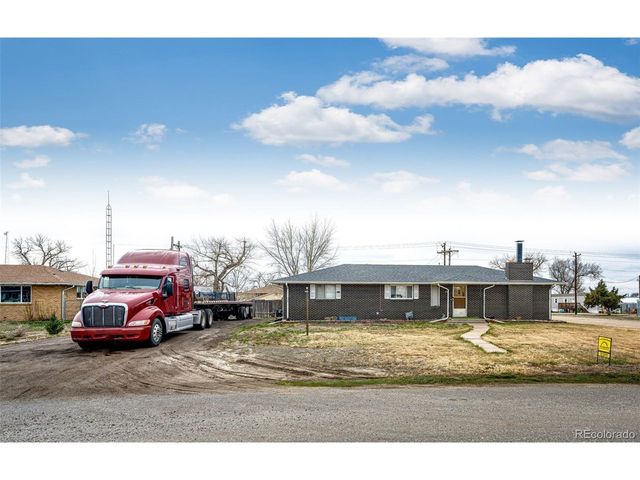691 3rd Ave, Deer Trail, CO 80105