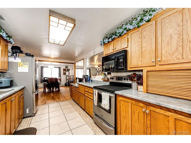 691 3rd Ave, Deer Trail, CO 80105
