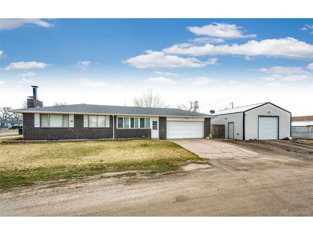 691 3rd Ave, Deer Trail, CO 80105