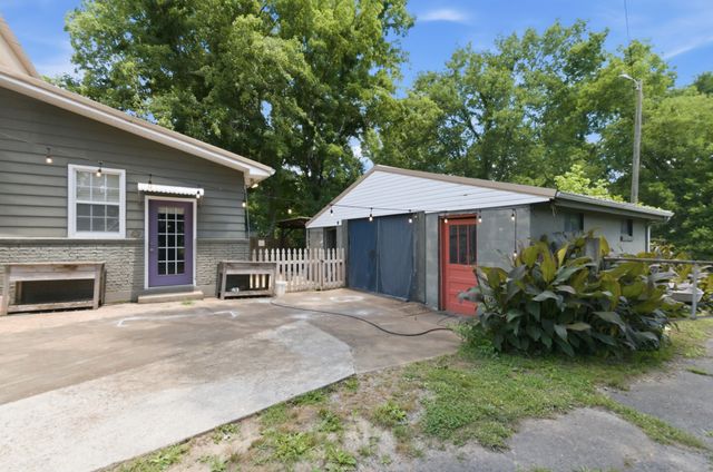 103 Barnwell Avenue, Centerville, TN 37033
