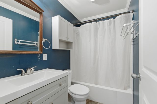 103 Barnwell Avenue, Centerville, TN 37033