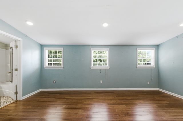 103 Barnwell Avenue, Centerville, TN 37033