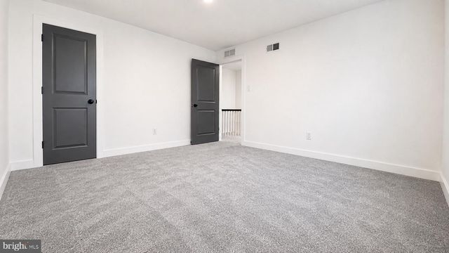 2420 LIBERATOR ST, Levittown, PA 19057