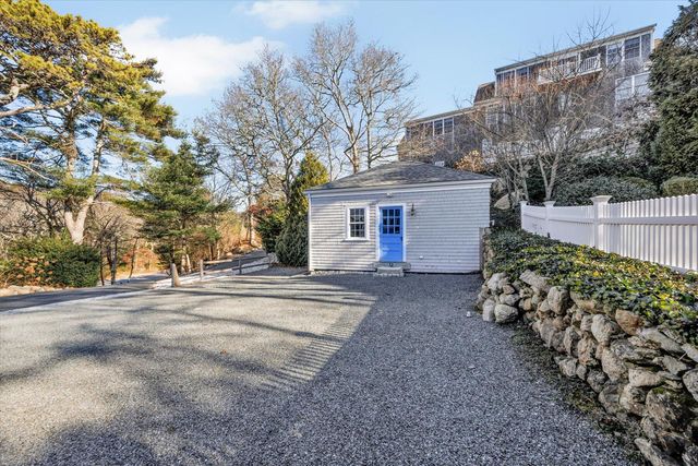 832 Brick Kiln Road, Falmouth, MA 02540