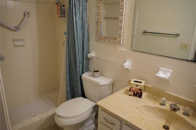 2415 NE 7TH STREET 8, Ocala, FL 34470