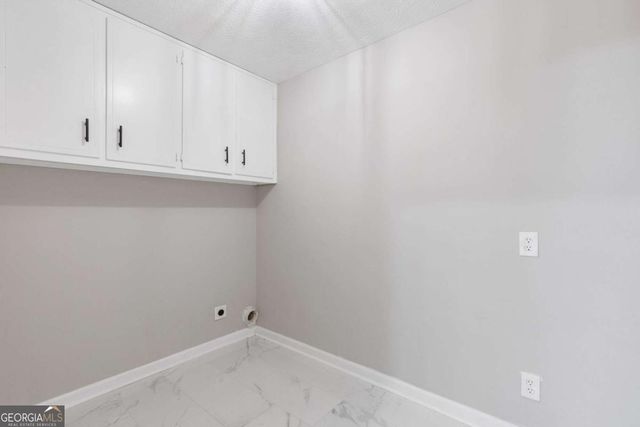 3846 Teresa Terrace SW, Lilburn, GA 30047