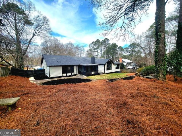 3846 Teresa Terrace SW, Lilburn, GA 30047