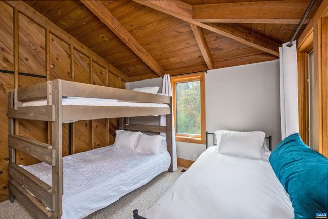 48 MEADOW LN, Nellysford, VA 22958