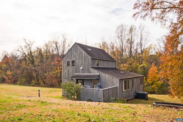 48 MEADOW LN, Nellysford, VA 22958