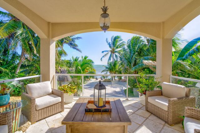 23941 Henry Street, Summerland Key, FL 33042