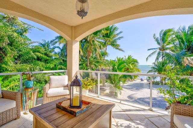 23941 Henry Street, Summerland Key, FL 33042