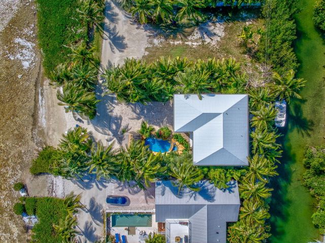 23941 Henry Street, Summerland Key, FL 33042