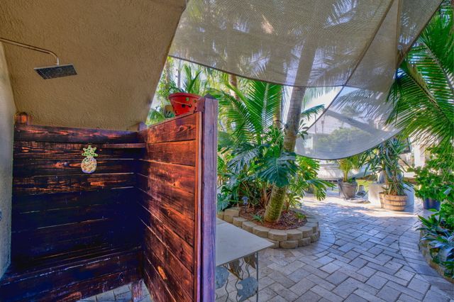 23941 Henry Street, Summerland Key, FL 33042