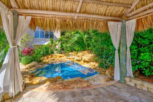 23941 Henry Street, Summerland Key, FL 33042