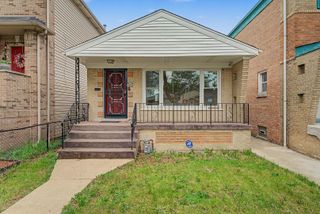 9256 S CALUMET Avenue, Chicago, IL 60619