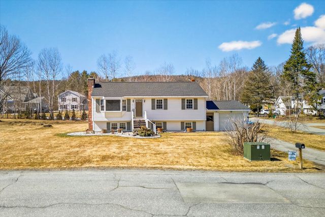 681 Colonial Drive, Hartford, VT 05001