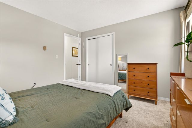 681 Colonial Drive, Hartford, VT 05001
