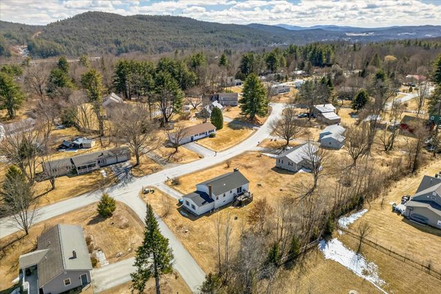 681 Colonial Drive, Hartford, VT 05001