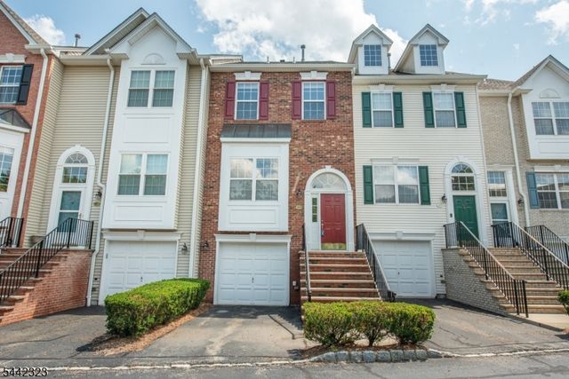 305 Cambridge Dr 305, Butler Boro, NJ 07405