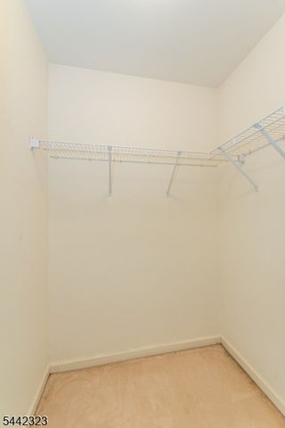 305 Cambridge Dr 305, Butler Boro, NJ 07405