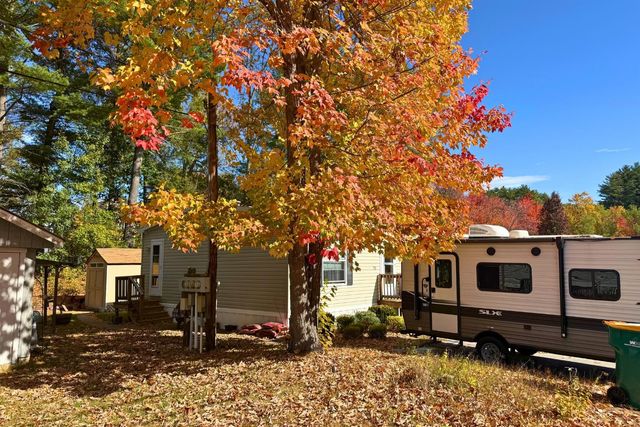 13 Courtesy Avenue, Belmont, NH 03220