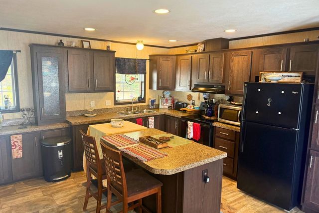 13 Courtesy Avenue, Belmont, NH 03220