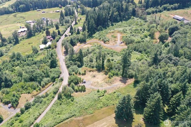 215 Sanderson Road, Chehalis, WA 98532