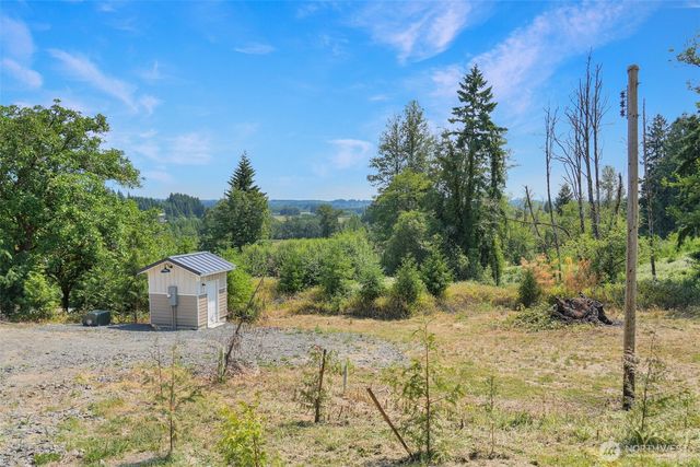 215 Sanderson Road, Chehalis, WA 98532