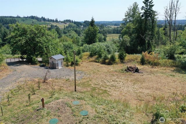 215 Sanderson Road, Chehalis, WA 98532