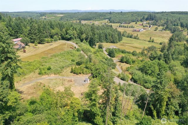 215 Sanderson Road, Chehalis, WA 98532