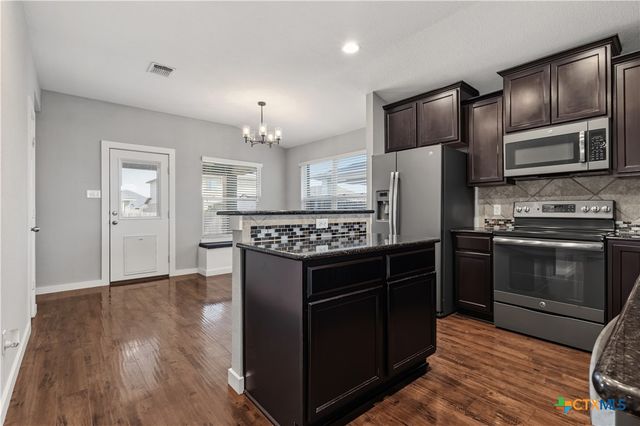 1227 Emerald Gate Drive, Temple, TX 76502