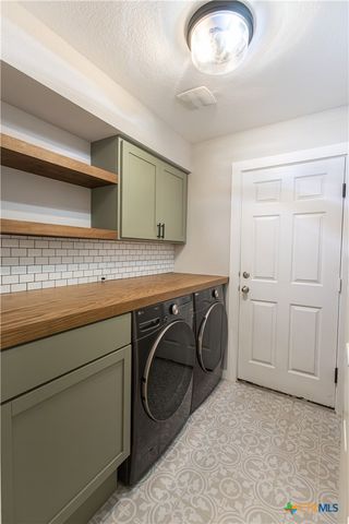 1227 Emerald Gate Drive, Temple, TX 76502