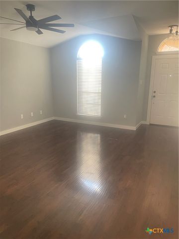 1227 Emerald Gate Drive, Temple, TX 76502