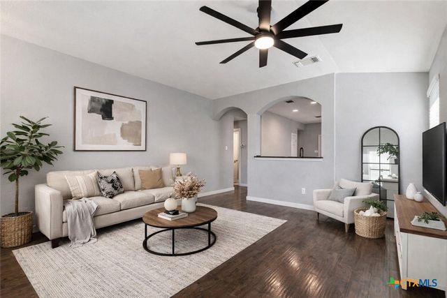 1227 Emerald Gate Drive, Temple, TX 76502