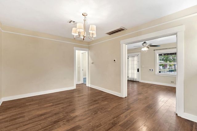 4338 E Grant Avenue, Fresno, CA 93702