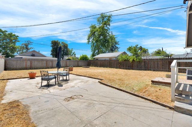 4338 E Grant Avenue, Fresno, CA 93702