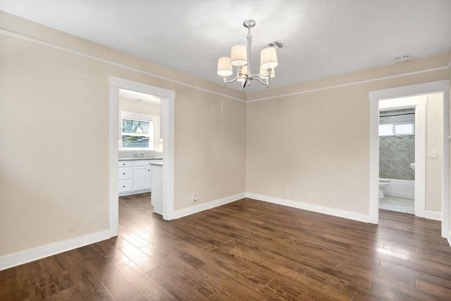 4338 E Grant Avenue, Fresno, CA 93702