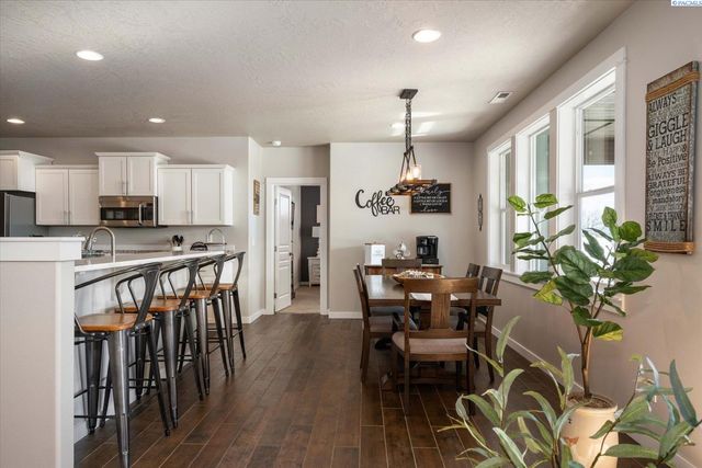 6006 Pimlico Dr., Pasco, WA 99301