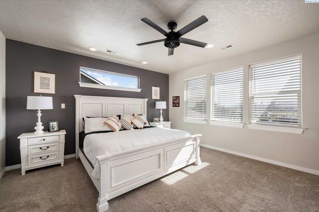 6006 Pimlico Dr., Pasco, WA 99301