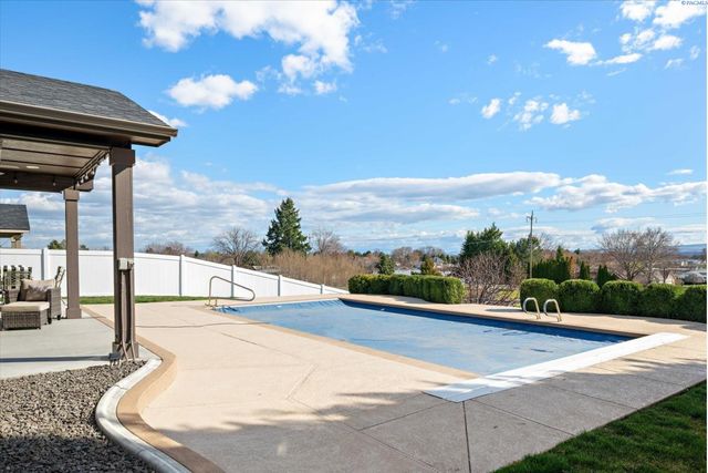 6006 Pimlico Dr., Pasco, WA 99301