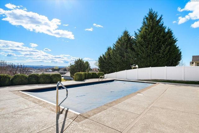 6006 Pimlico Dr., Pasco, WA 99301