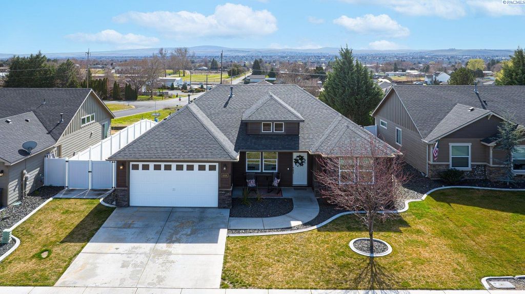 6006 Pimlico Dr., Pasco, WA 99301