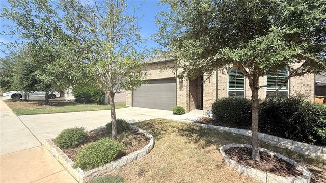 428 Trailing Lantana LN, San Marcos, TX 78666