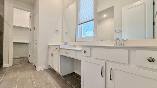 428 Trailing Lantana LN, San Marcos, TX 78666